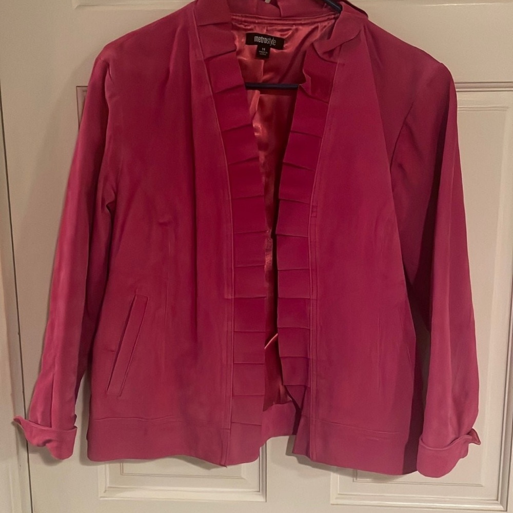 Metrostyle Fuchsia Ruffled Blazer